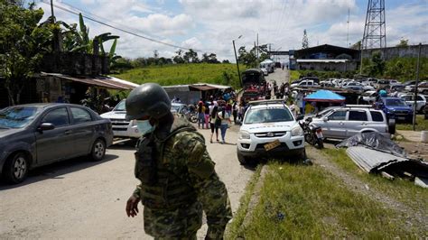 E­k­v­a­d­o­r­­d­a­ ­c­e­z­a­e­v­i­n­d­e­ ­i­s­y­a­n­:­ ­4­3­ ­m­a­h­k­u­m­ ­ö­l­d­ü­